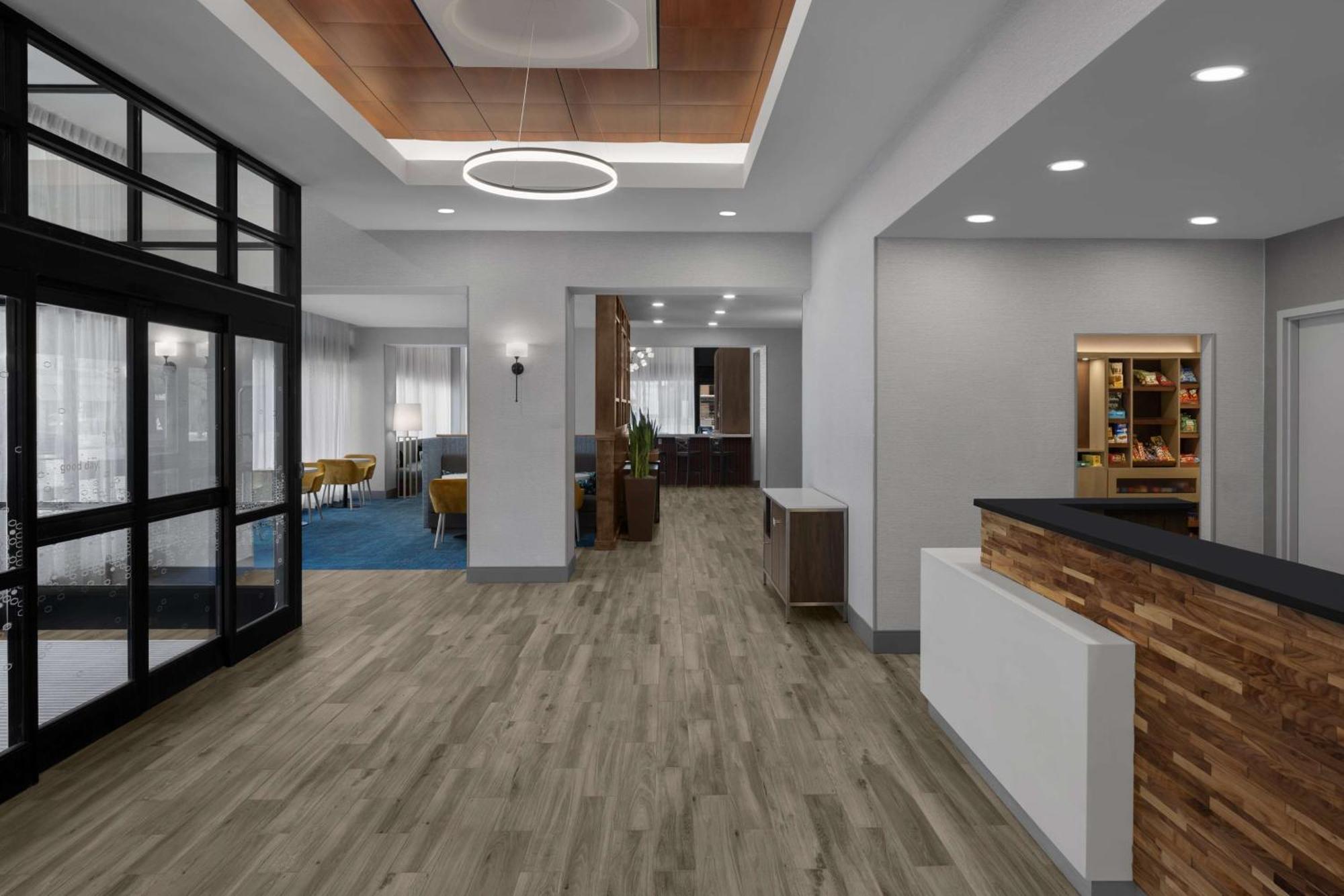 Hampton Inn Cleveland-Downtown Zewnętrze zdjęcie