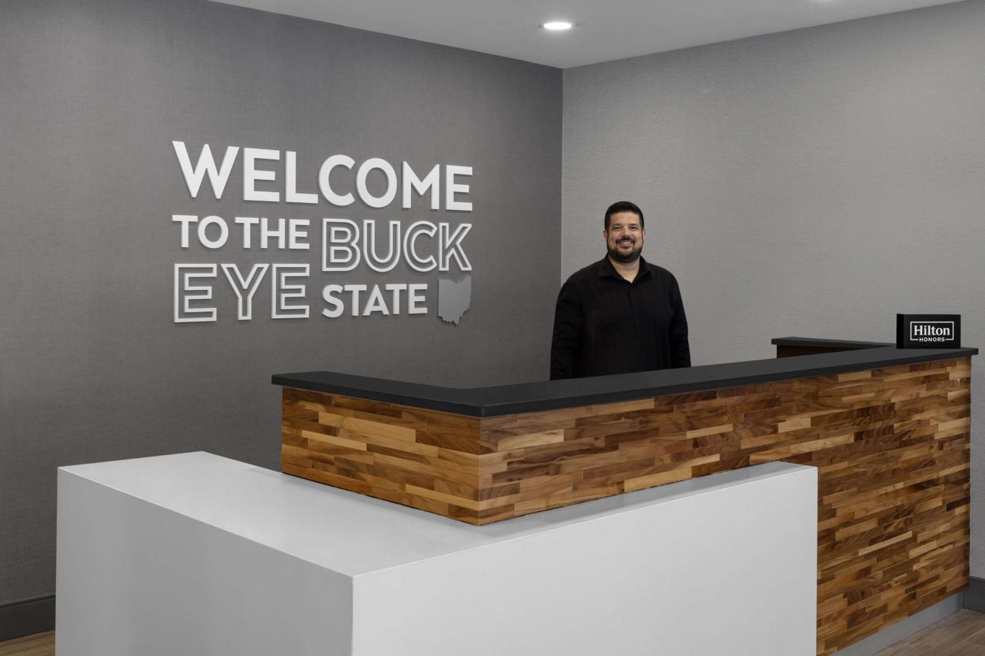 Hampton Inn Cleveland-Downtown Zewnętrze zdjęcie