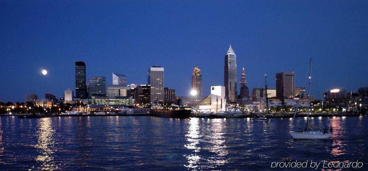 Hampton Inn Cleveland-Downtown Zewnętrze zdjęcie