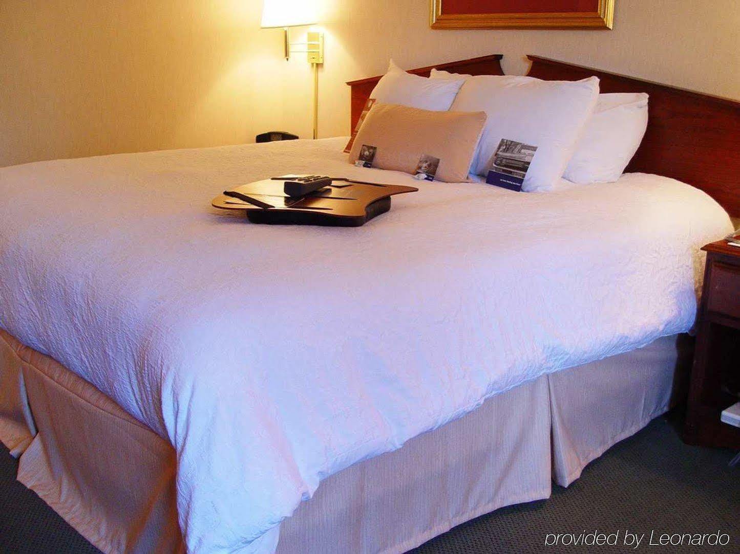 Hampton Inn Cleveland-Downtown Zewnętrze zdjęcie