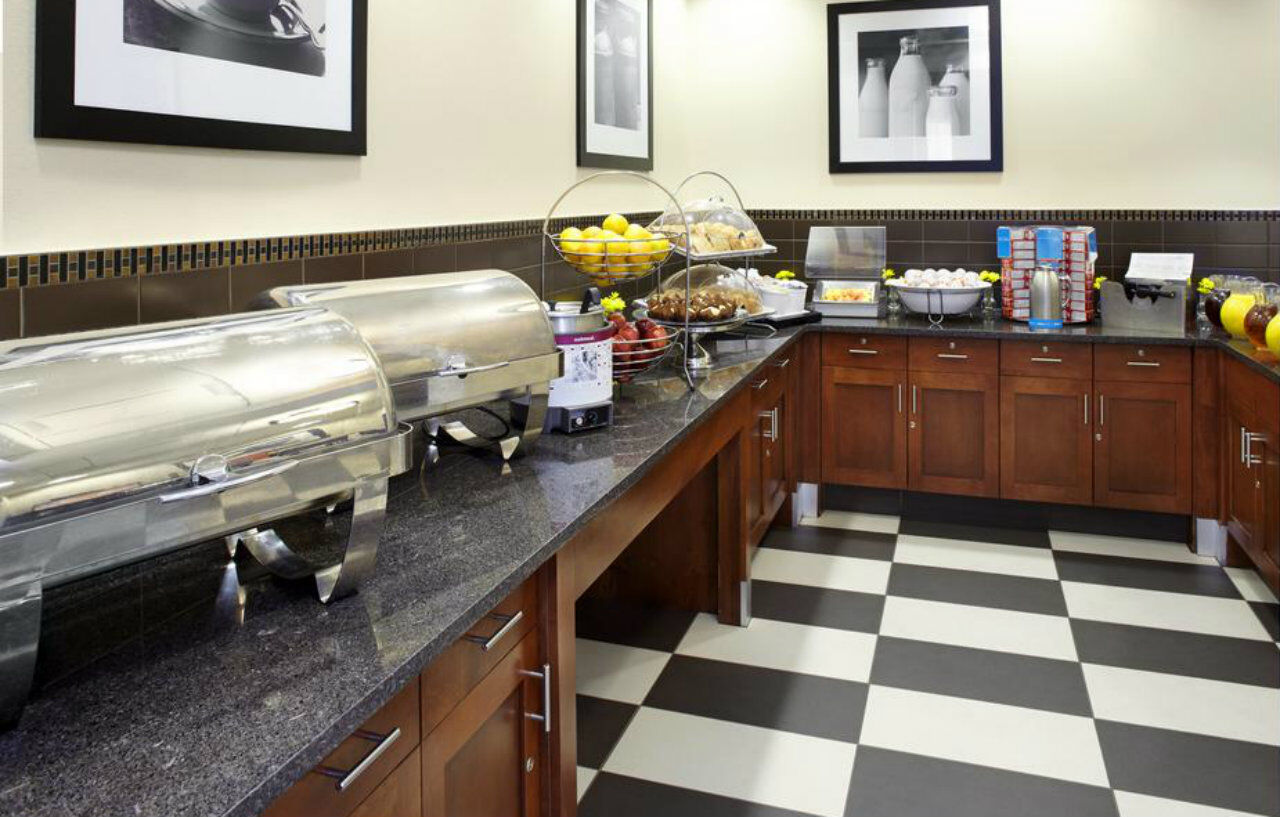 Hampton Inn Cleveland-Downtown Zewnętrze zdjęcie